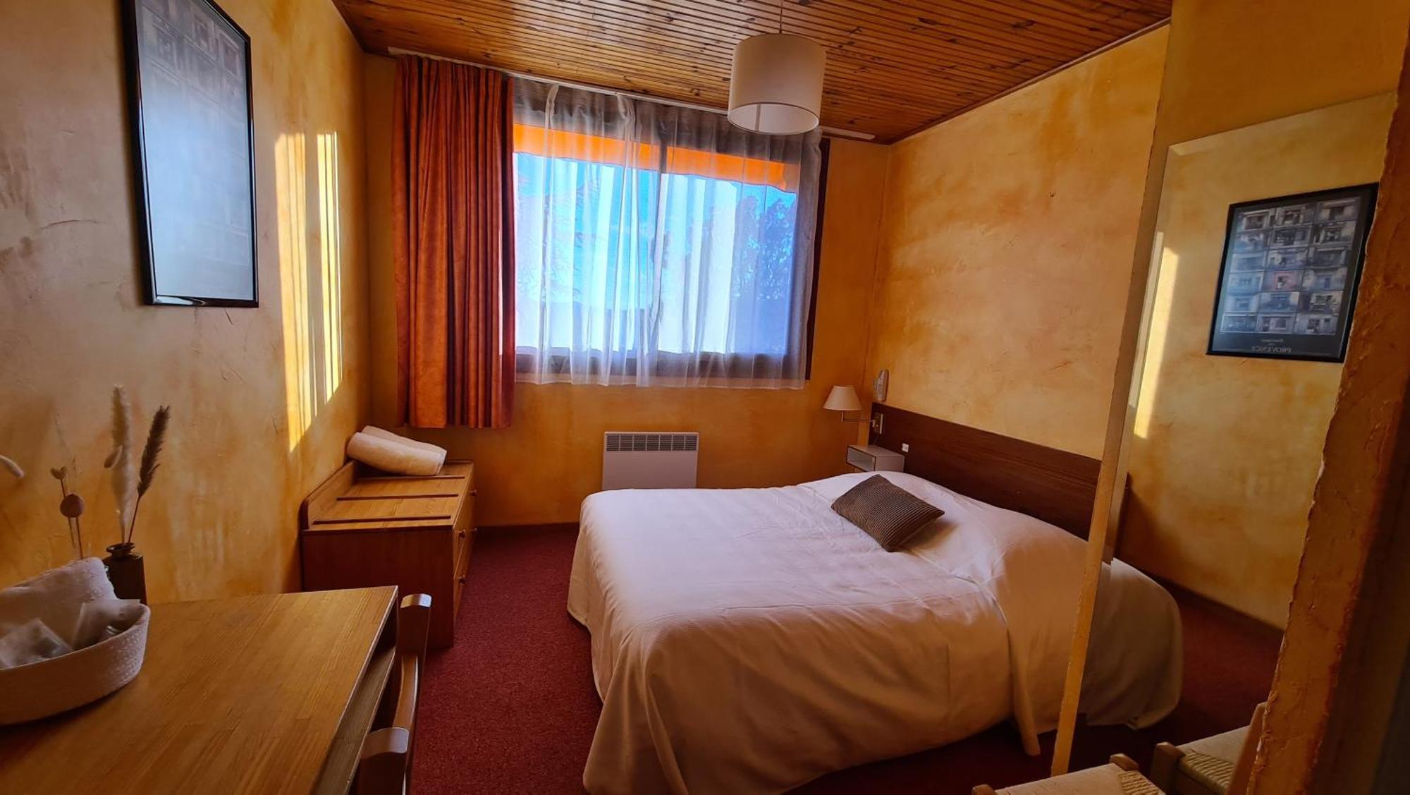 Angeprovence Hotel Saint-Etienne-les-Orgues Ngoại thất bức ảnh