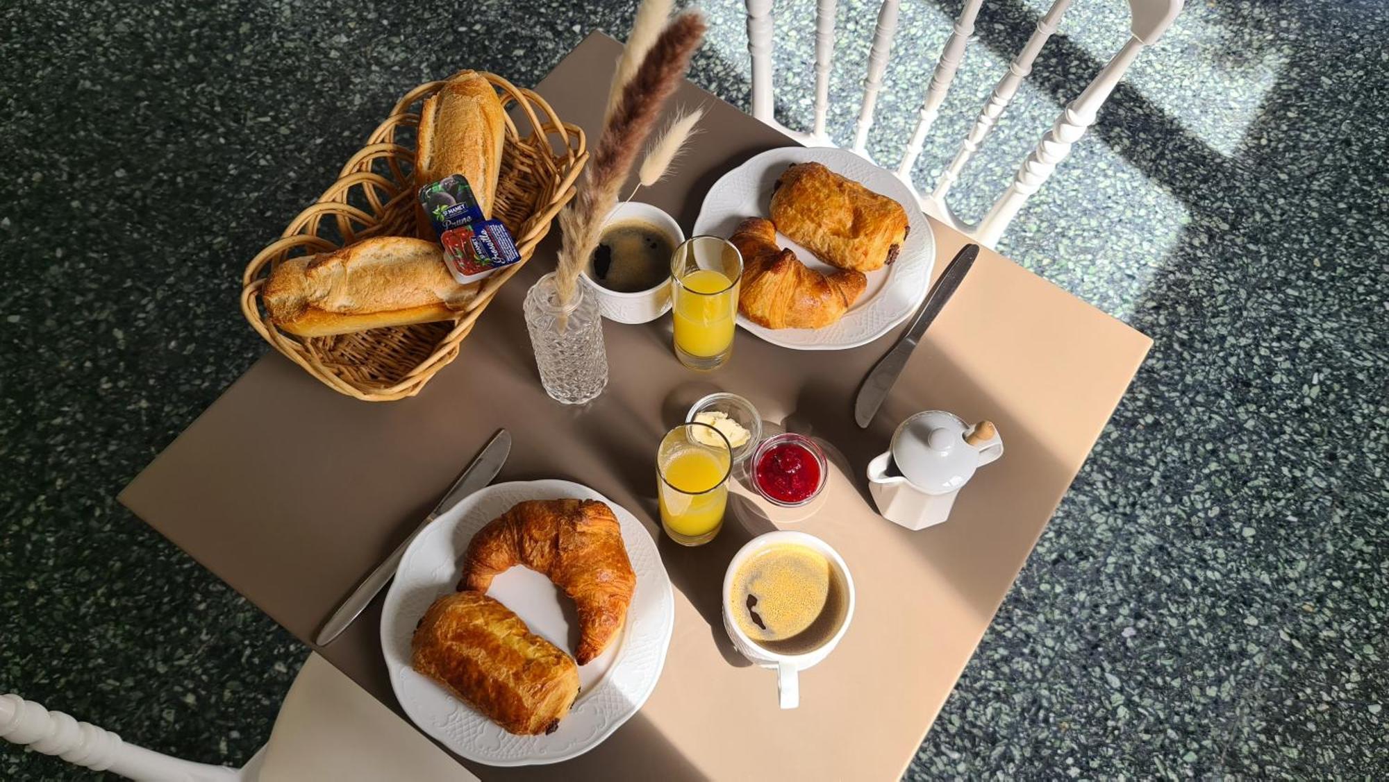 Angeprovence Hotel Saint-Etienne-les-Orgues Ngoại thất bức ảnh